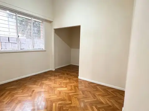 Depto Tipo Casa en Venta 60 años