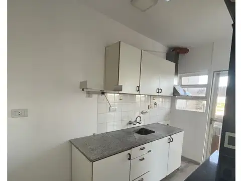 Departamento en Alquiler en Villa Central Norte, $ 750.000
