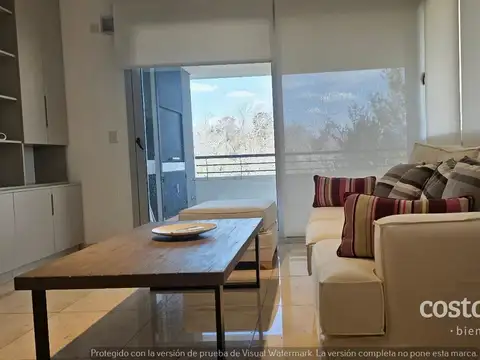 Departamento en Alquiler en Cristaline, USD 1.300