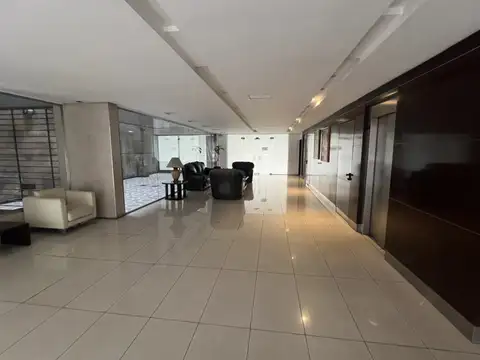 MONOAMBIENTE - MUY LUMINOSO -  EDIFICIO CON TERRAZA - PILETA - PARRILLA - CABA