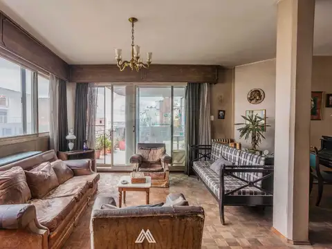 Venta apartamento 4 dormitorios cochera Centro