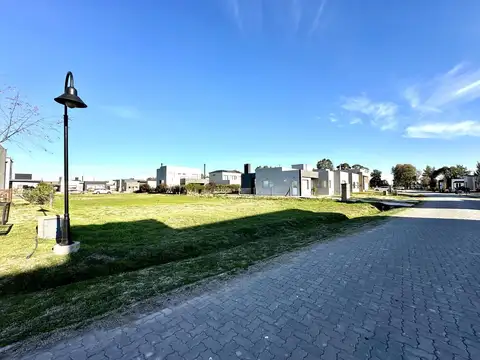 Terreno en  venta en Barrio Privado Los Talas - Lote interno