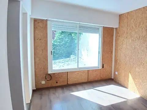 Calle 9 1400, Piso 1