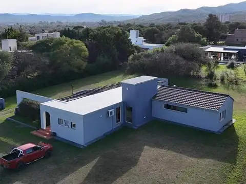 CASA VENTA 3 DORMITORIOS COUNTRY CAUSANA