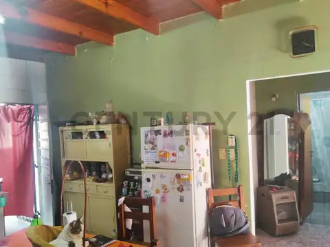 84 Entre 122 y 123 , Piso 0