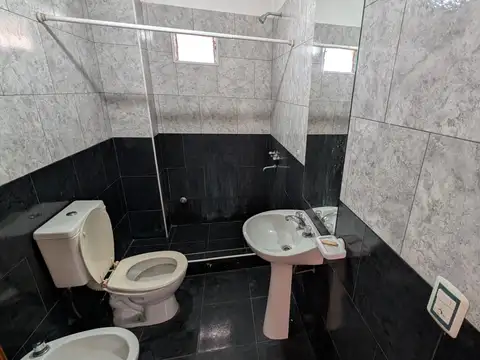 Venta Departamento de 2 Amb con cochera Lanús Oeste
