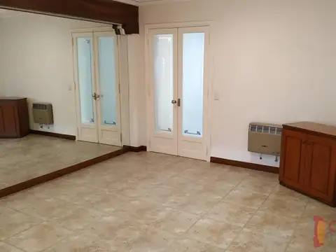 Casa 4 ambientes con 4 baños
