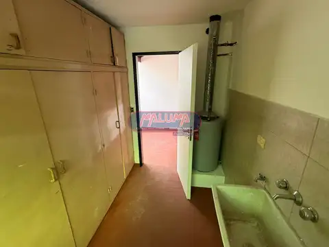 Depto Tipo Casa Monoambiente con 2 baños