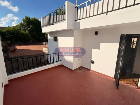 Depto Tipo Casa en Venta al Este
