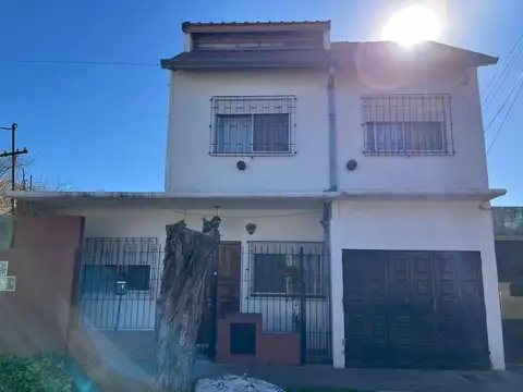 Depto Tipo Casa en Venta en Ezpeleta Oeste, USD 85.000