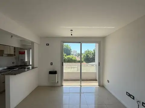 Lavalle 1000, Piso 1