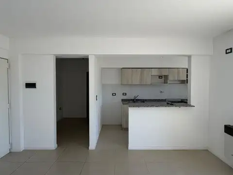 Departamento en Alquiler en Ituzaingo Sur, $ 750.000