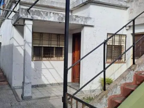 Depto Tipo Casa en Venta de 4 ambientes
