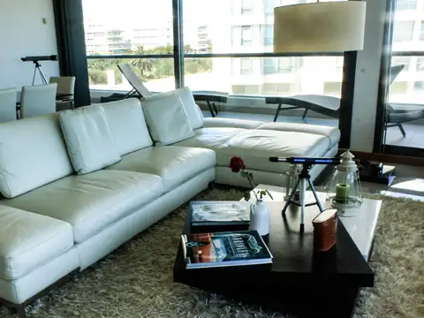 Departamento 4 ambientes con 3 baños