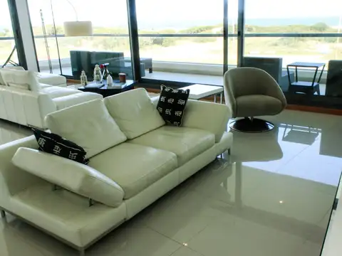 Departamento en Alquiler Temporal con 1 cocheras