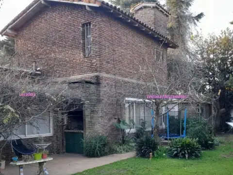 Casa en venta - 3 Dormitorios 2 Baños - 1.339Mts2 - San Miguel