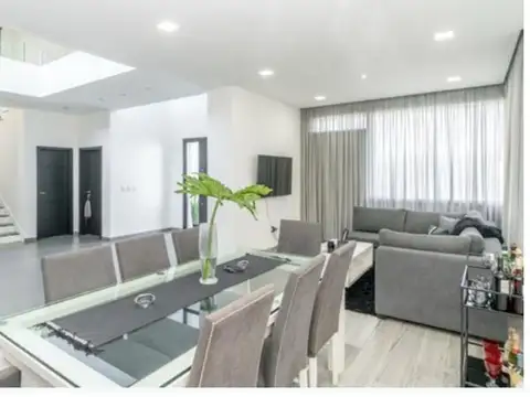 VENTA CASA 5 AMB ¡NUEVO QUILMES!