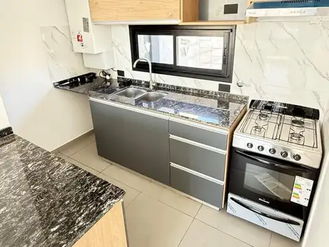 Casa 3 ambientes con 2 baños