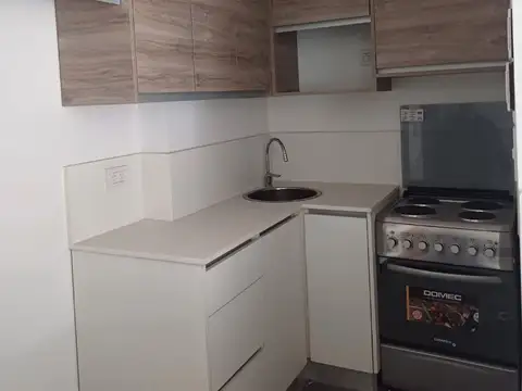 Avenida Carabobo 600, Piso 4