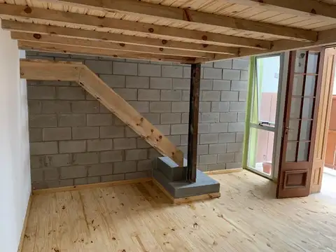 Depto Tipo Casa en Venta en Almagro, USD 118.000