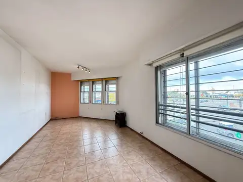 Avenida Italia 3500