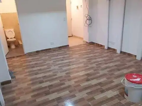 Depto Tipo Casa en Alquiler de Monoambiente