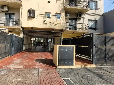 Departamento 2 Ambientes en Alquiler en Morón Sur con Cochera Opcional