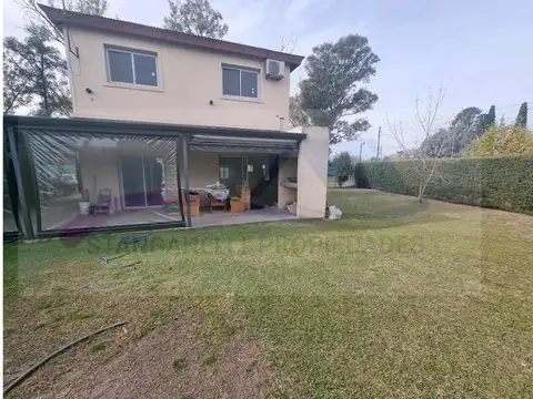 Casa en Venta en La Cuesta, USD 170.000