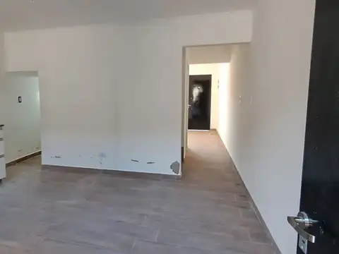 VENTA DUPLEX 3 AMBIENTES A ESTRENAR COCHERA PATIO