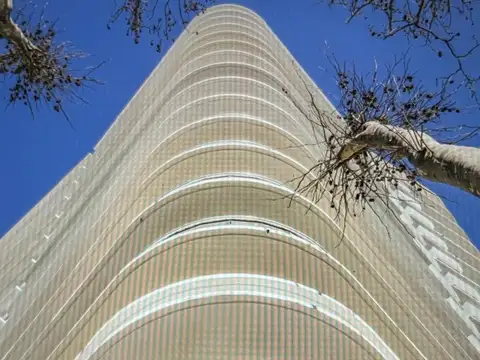 Departamento 4 ambientes con 3 baños
