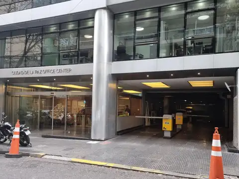 Cochera en  Venta con buena renta - Belgrano - Muy Buena Ubicación.