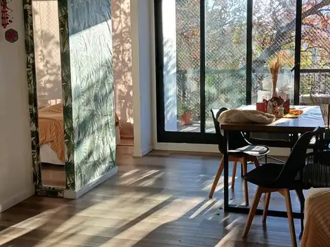 Departamento 3 amb al frente con balcón en Villa Urquiza