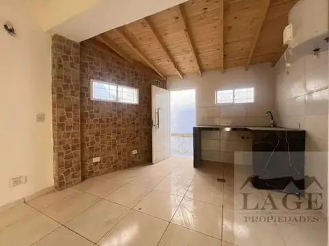 Depto Tipo Casa en Venta de 1 dormitorio
