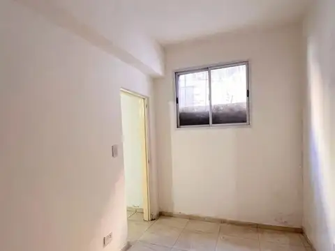 PH 2 AMB PB CON QUINCHO S/ EXPENSAS REFACCIONADO POR PASILLO