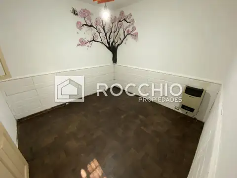 Casa en Alquiler con 1 cochera