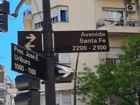 Presidente José Evaristo Uriburu 1000