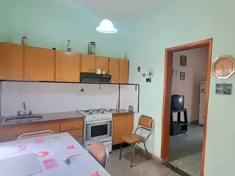 Venta amplia vivienda 3 amb