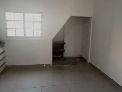 Casa en Venta en Chilavert, USD 130.000