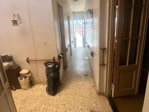 CASA 4 DORMITORIOS /ESRITORIO/TERRAZA