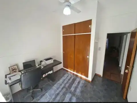 Casa 6 ambientes con 3 baños