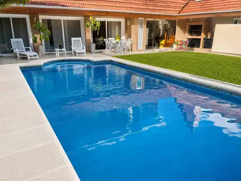 Casa en Alquiler de 4 dormitorios