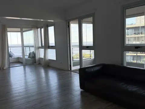 Departamento en Alquiler de 4 ambientes