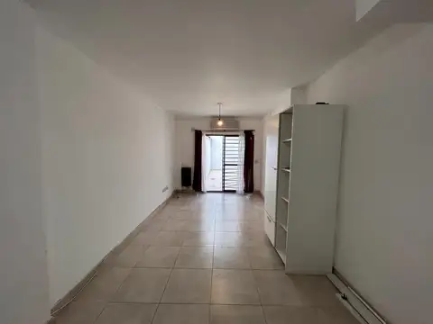 Depto Tipo Casa en Alquiler 15 años