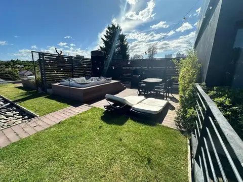 Departamento con terraza privada en zona Guemes