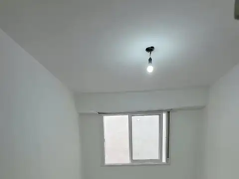Departamento en Alquiler en Monte Castro, $ 800.000