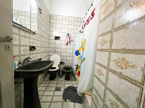 Casa en Venta en Berazategui, USD 110.000