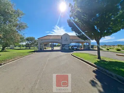 Terreno en Luzuriaga