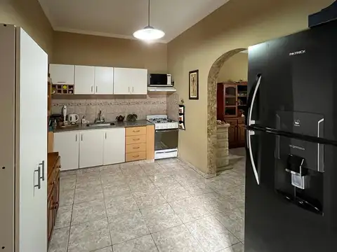 Manso al 2800 (Ov. Lagos al 3300)