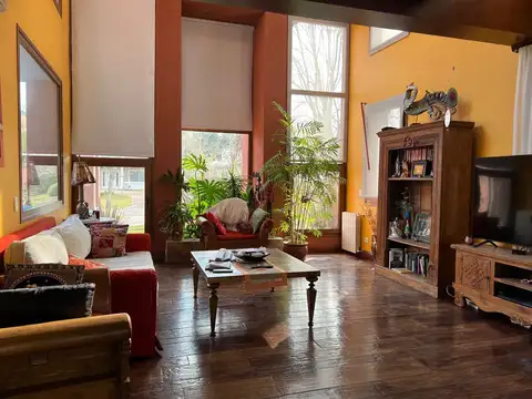 Casa en Venta de 5 dormitorios