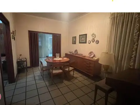 CASA EN VENTA EN LA PLATA